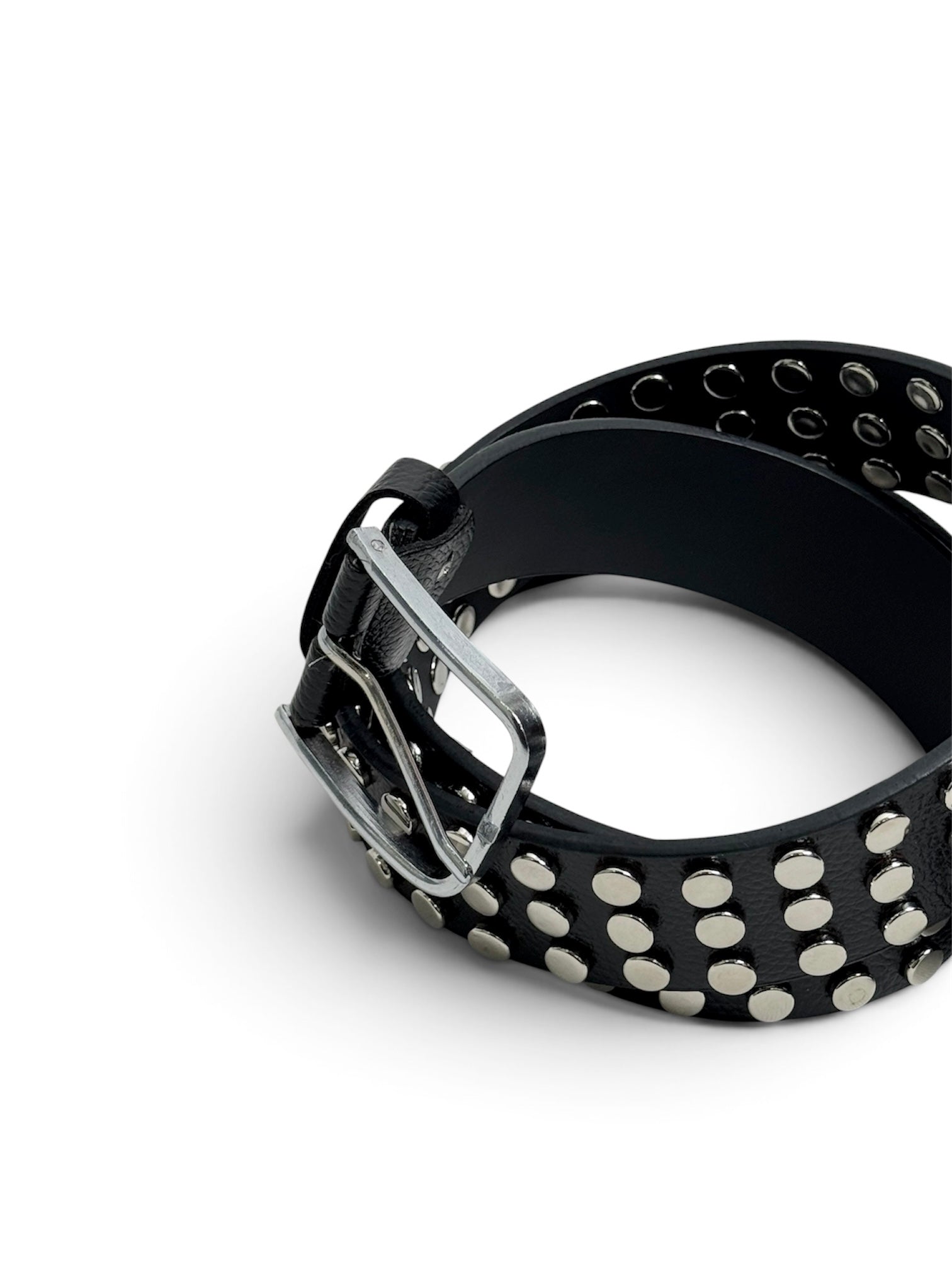 RIVET BLACK BELT
